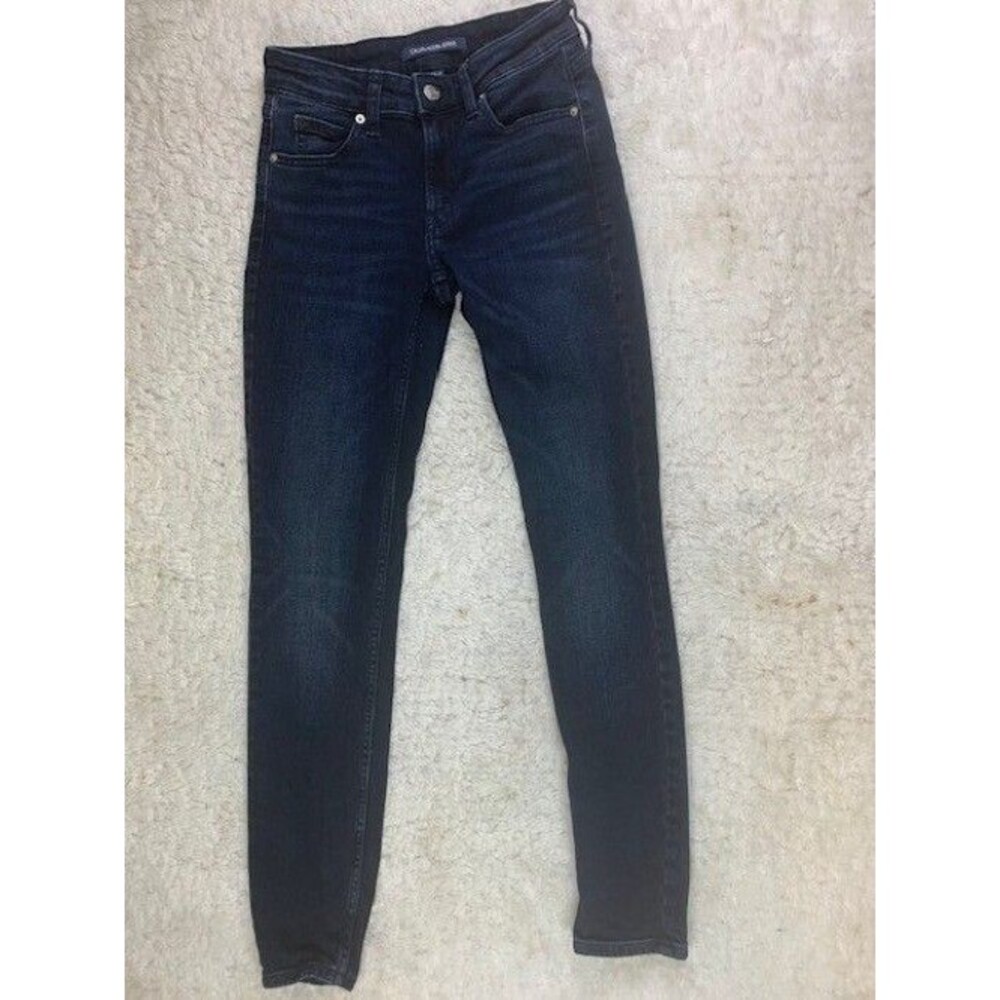 Calvin Klein Size 26 Womens Jeans Mid Rise Skinny Stretch Dark Wash